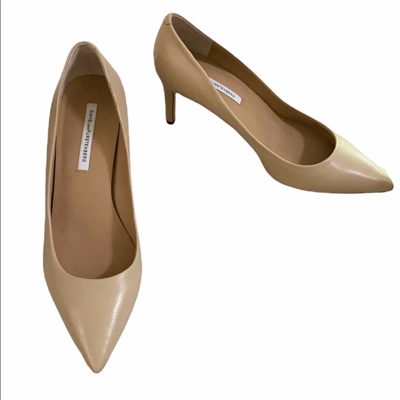 Diane von Furstenberg classic nude pumps size 8.5 - Picture 1 of 14